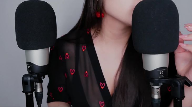 ASMR-30-TRIGGERS-in-20-minutes