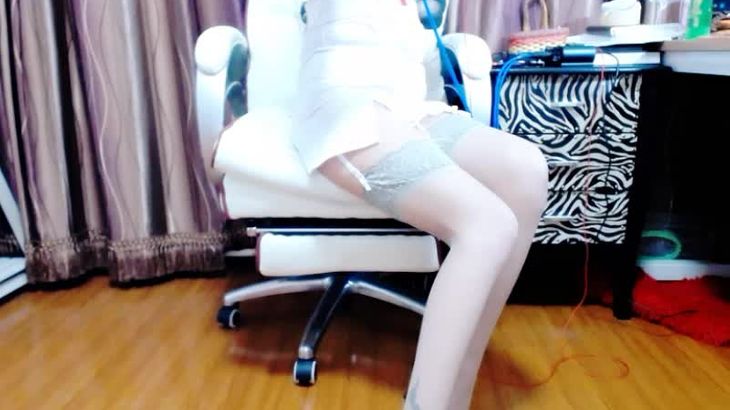 [斗鱼冷小六]飞机办卡助眠ASMR视频集 13