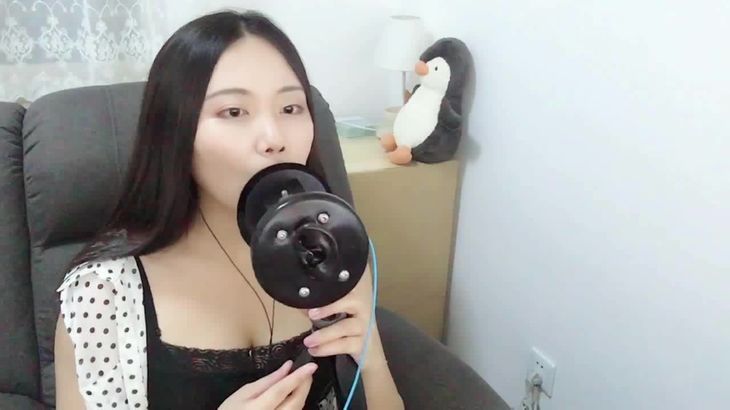 ASMR池喵 舔耳+芦荟胶