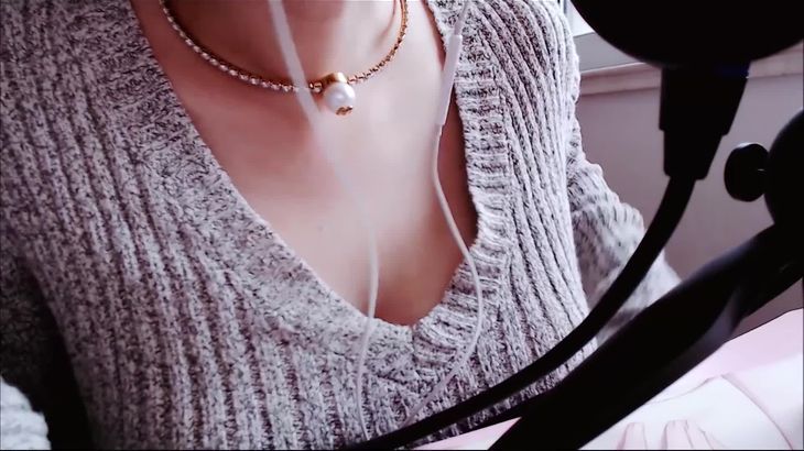 [Aki秋水ASMR]火辣身材の姐姐给你洗头 芦荟胶spa 结尾彩蛋！