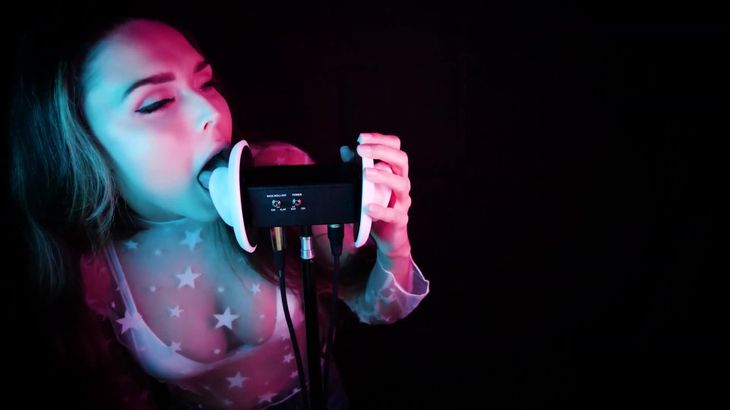 ASMR-EAR-EATING-in-4K-+-LICKING-(Tingly-Mouth-Sounds-for-Tingle-Immunity)